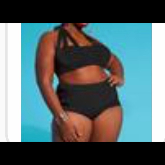 Two piece swimsuit - Picture 6 of 6